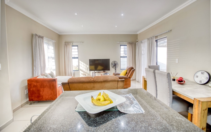 3 Bedroom Property for Sale in Baysville Eastern Cape